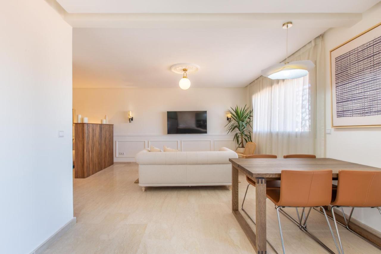 Junior Suite with Balcony